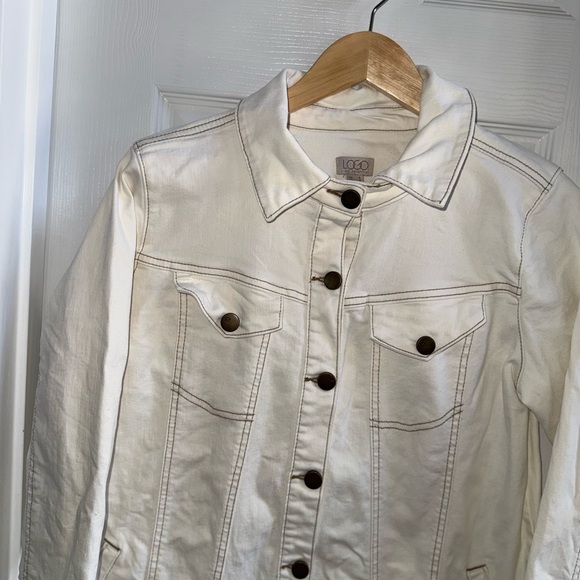 White Mid Length Denim Jacket Women’s 4 Raw Hem Brown Thread Trim Boho Country - Picture 4 of 11